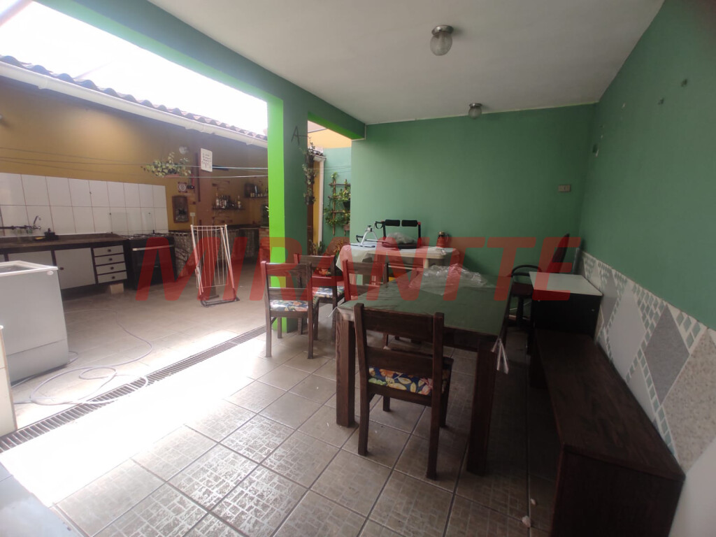 Casa terrea de 200m² com 7 quartos em Casa Verde Alta