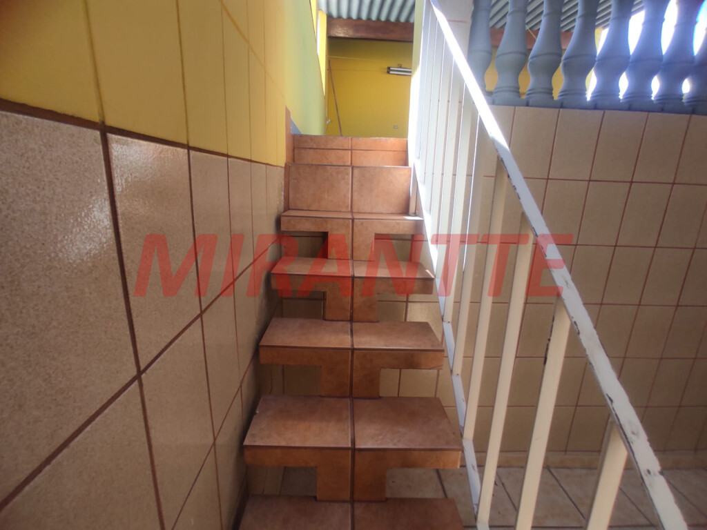 Casa terrea de 200m² com 7 quartos em Casa Verde Alta