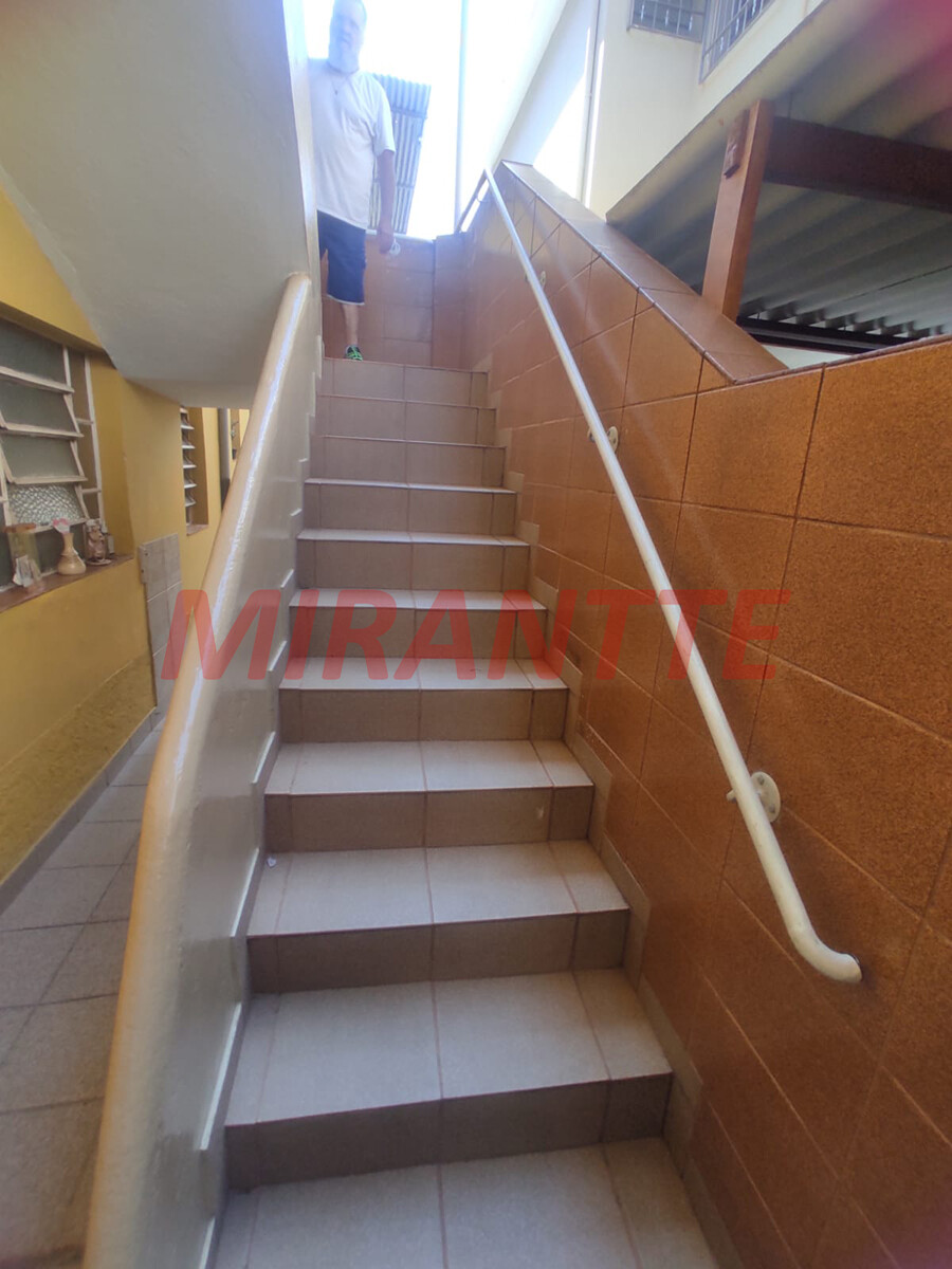 Casa terrea de 200m² com 7 quartos em Casa Verde Alta