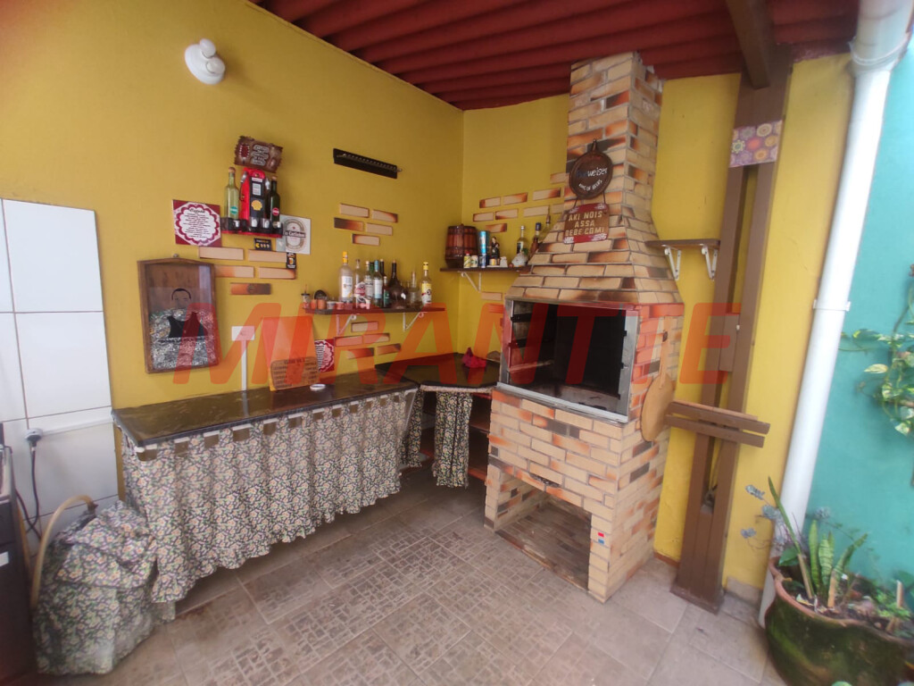Casa terrea de 200m² com 7 quartos em Casa Verde Alta