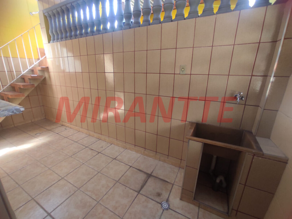 Casa terrea de 200m² com 7 quartos em Casa Verde Alta