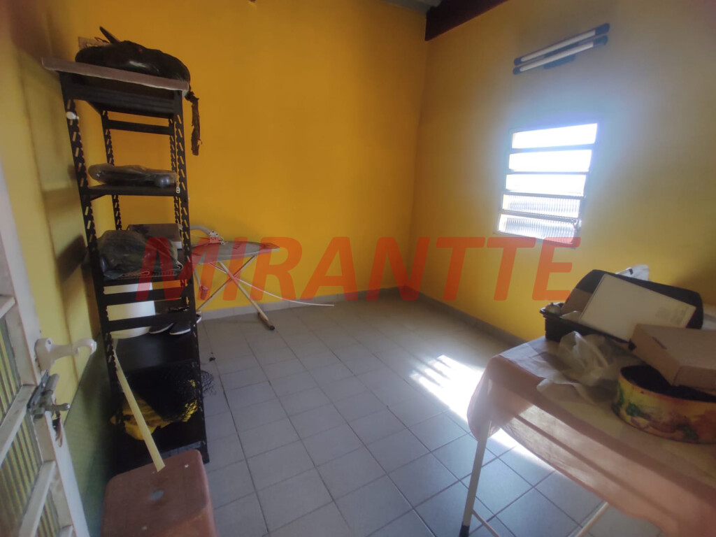Casa terrea de 200m² com 7 quartos em Casa Verde Alta