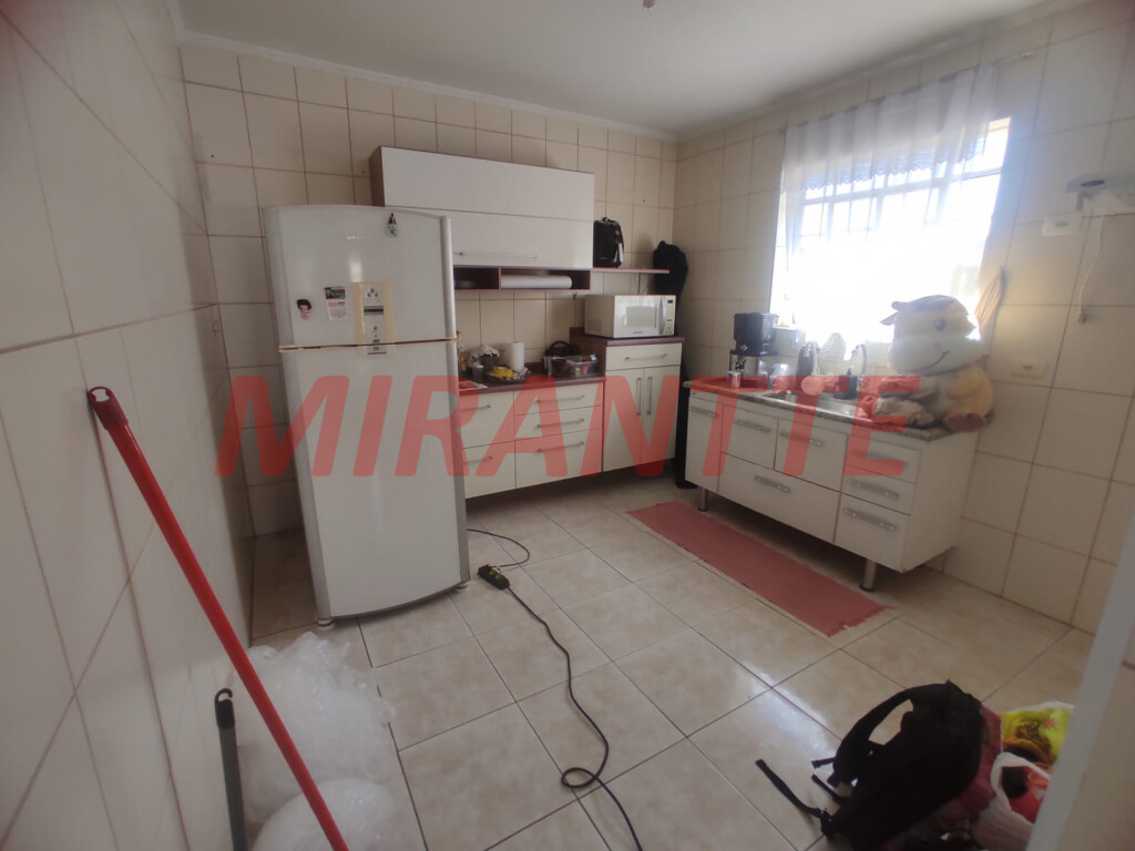 Casa terrea de 200m² com 7 quartos em Casa Verde Alta