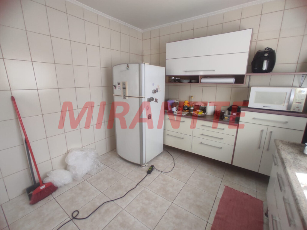 Casa terrea de 200m² com 7 quartos em Casa Verde Alta