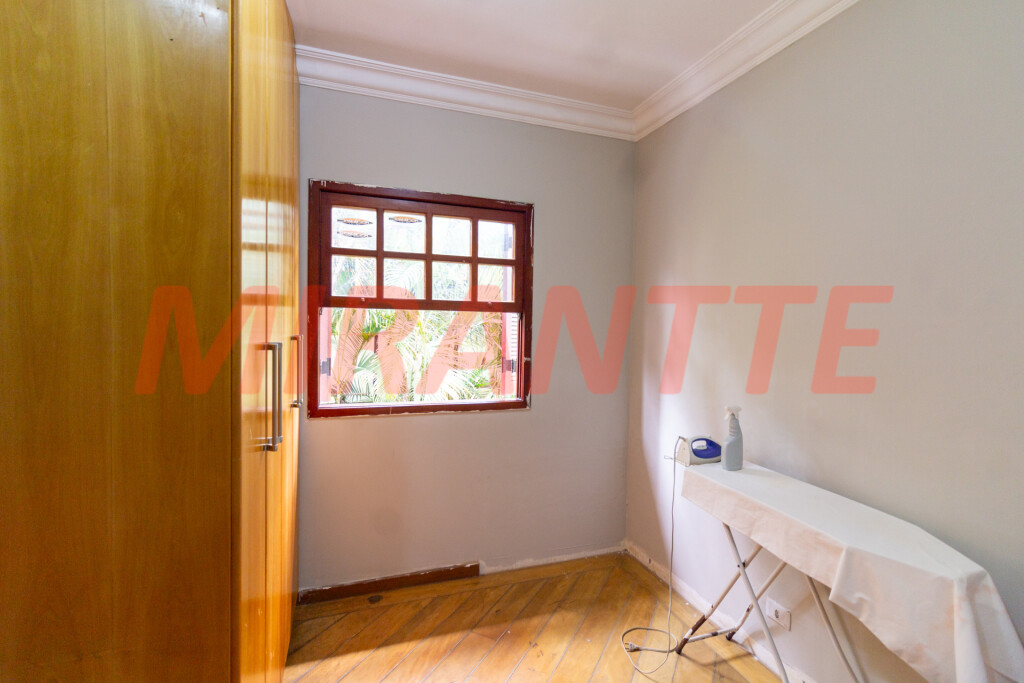 Cond. fechado de 110m² com 3 quartos em Horto Florestal