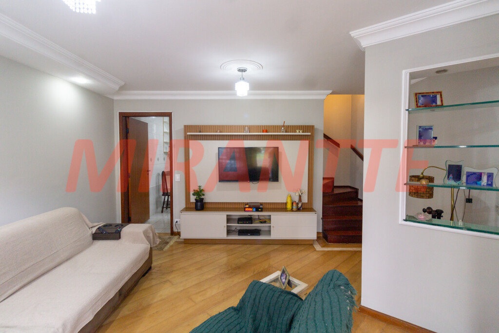 Cond. fechado de 110m² com 3 quartos em Horto Florestal
