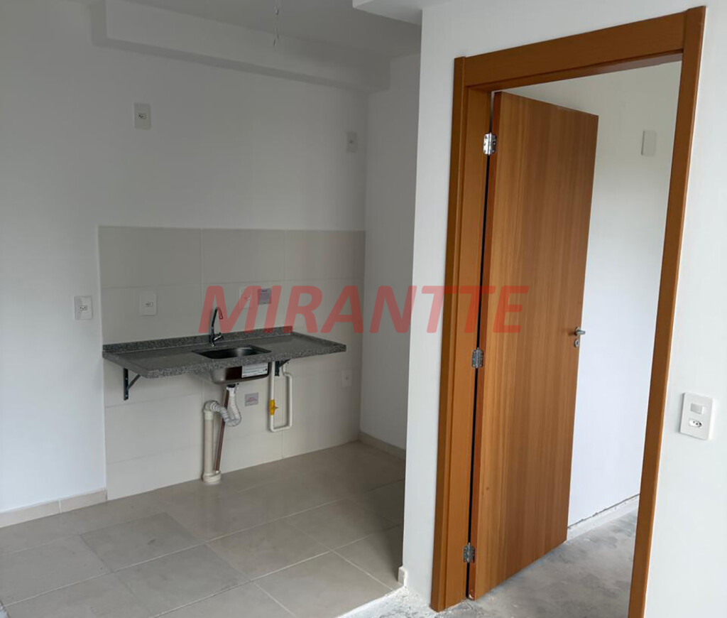 Apartamento de 36m² com 2 quartos em Saúde