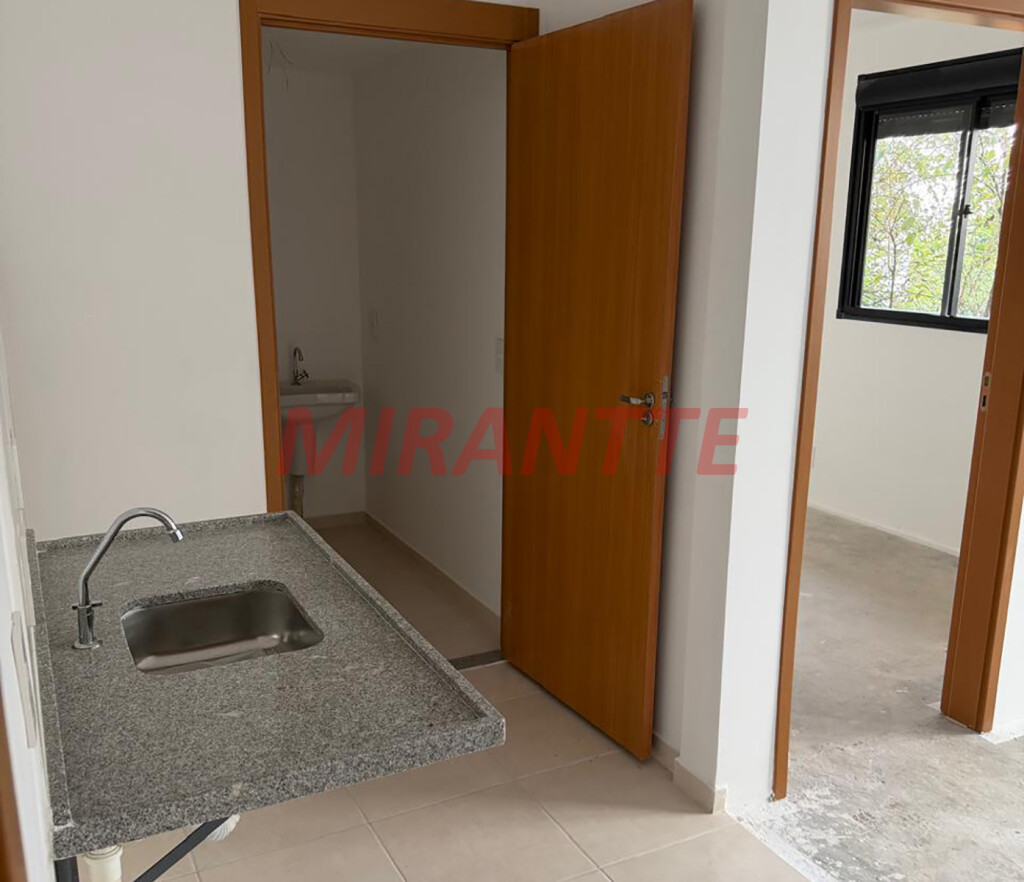Apartamento de 36m² com 2 quartos em Saúde