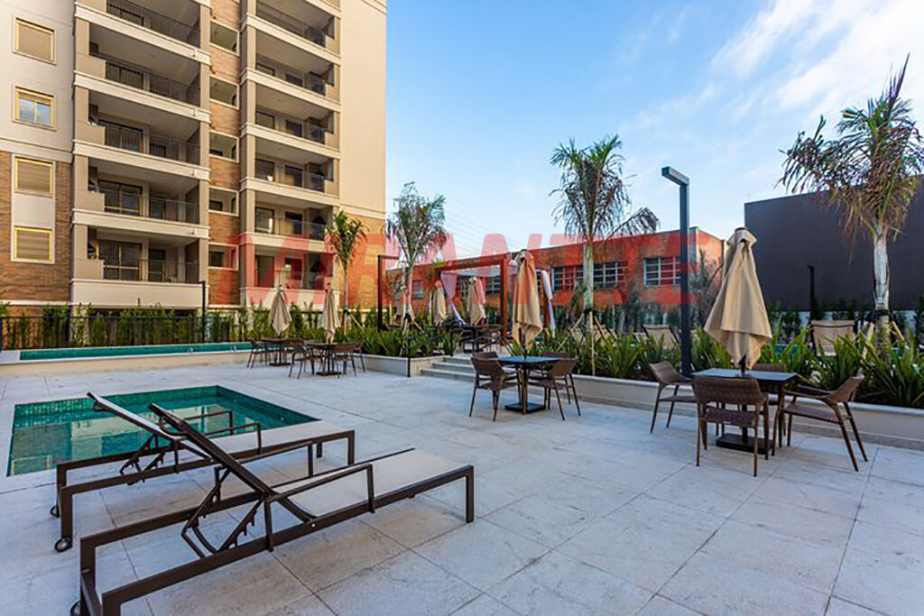 Apartamento de 69m² com 2 quartos em Água Branca