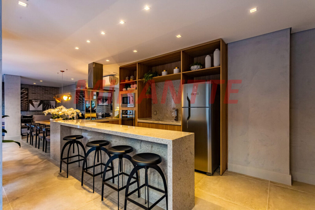 Apartamento de 69m² com 2 quartos em Água Branca