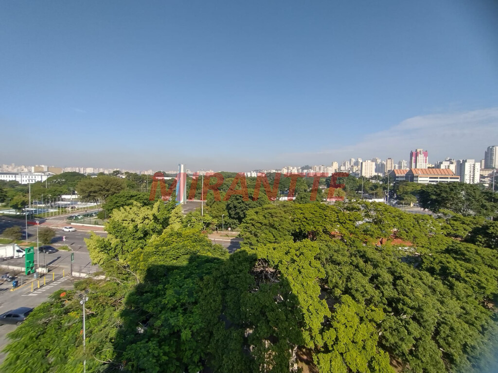 Apartamento de 120m² com 3 quartos em Santana