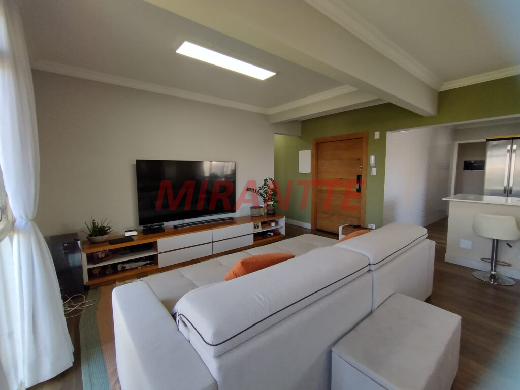 Apartamento de 120m² com 3 quartos em Santana