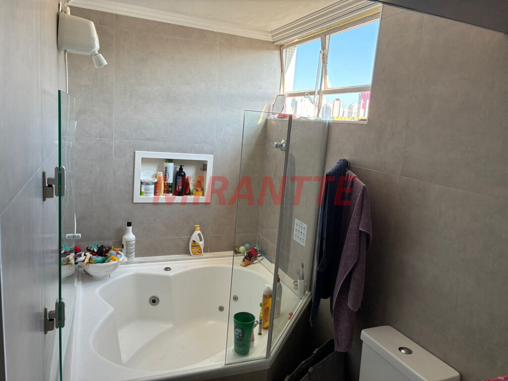 Apartamento de 120m² com 3 quartos em Santana