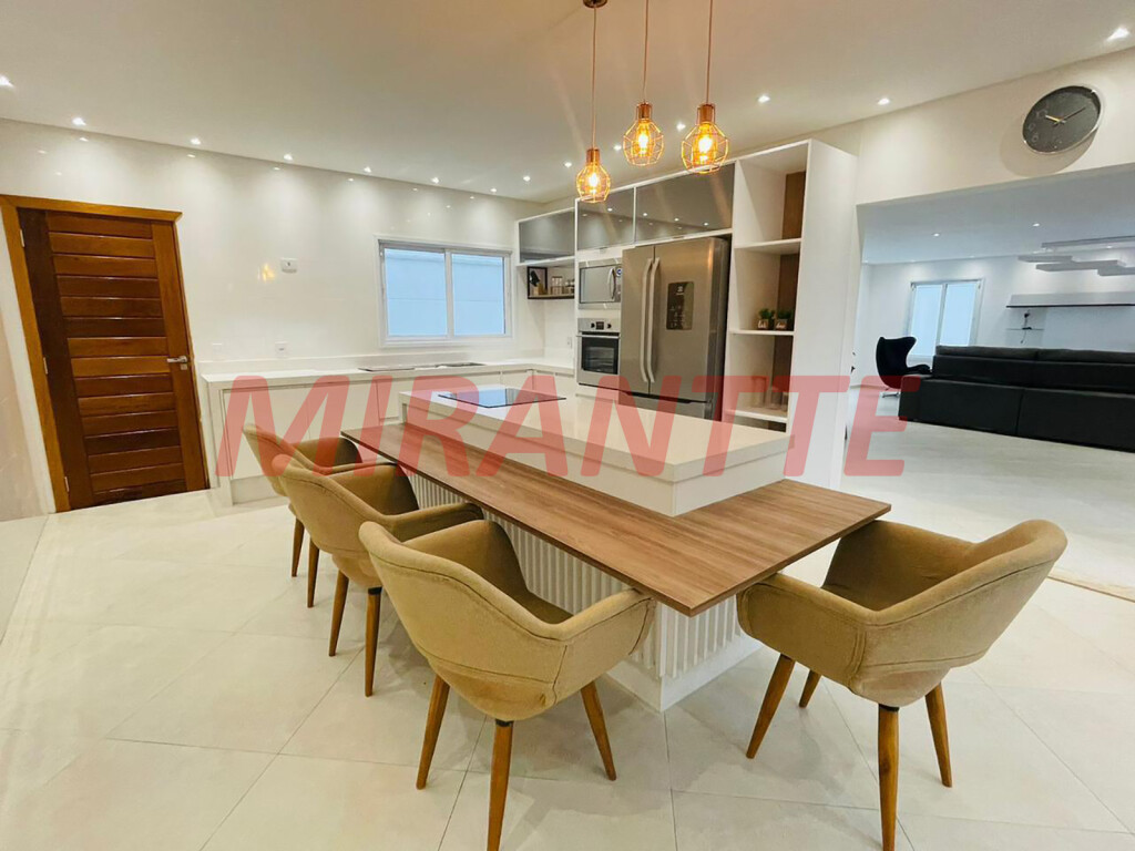 Sobrado de 323m² com 3 quartos em Vila Albertina