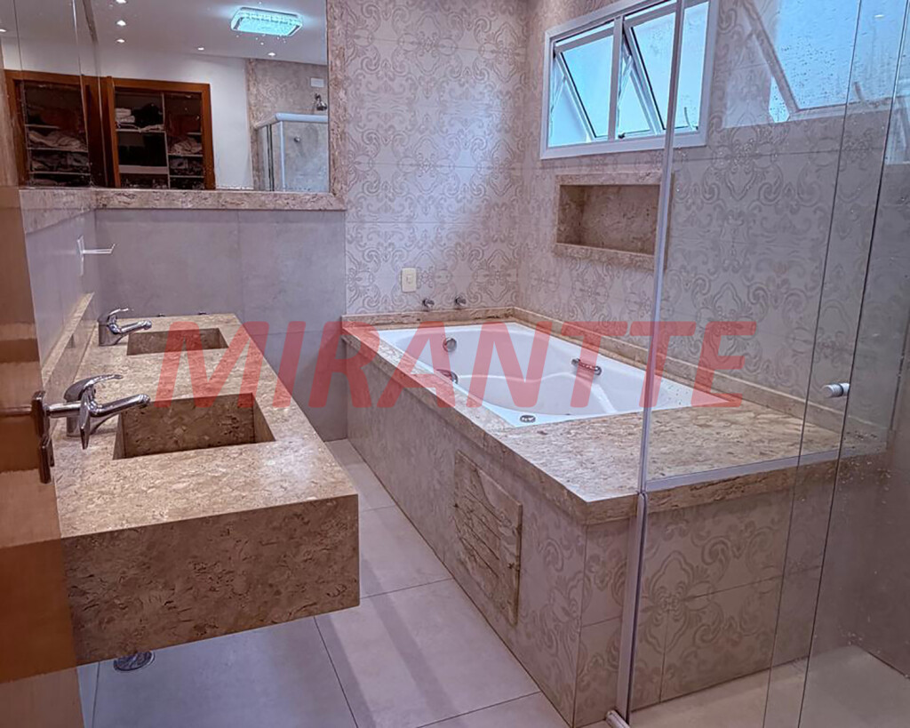 Sobrado de 323m² com 3 quartos em Vila Albertina