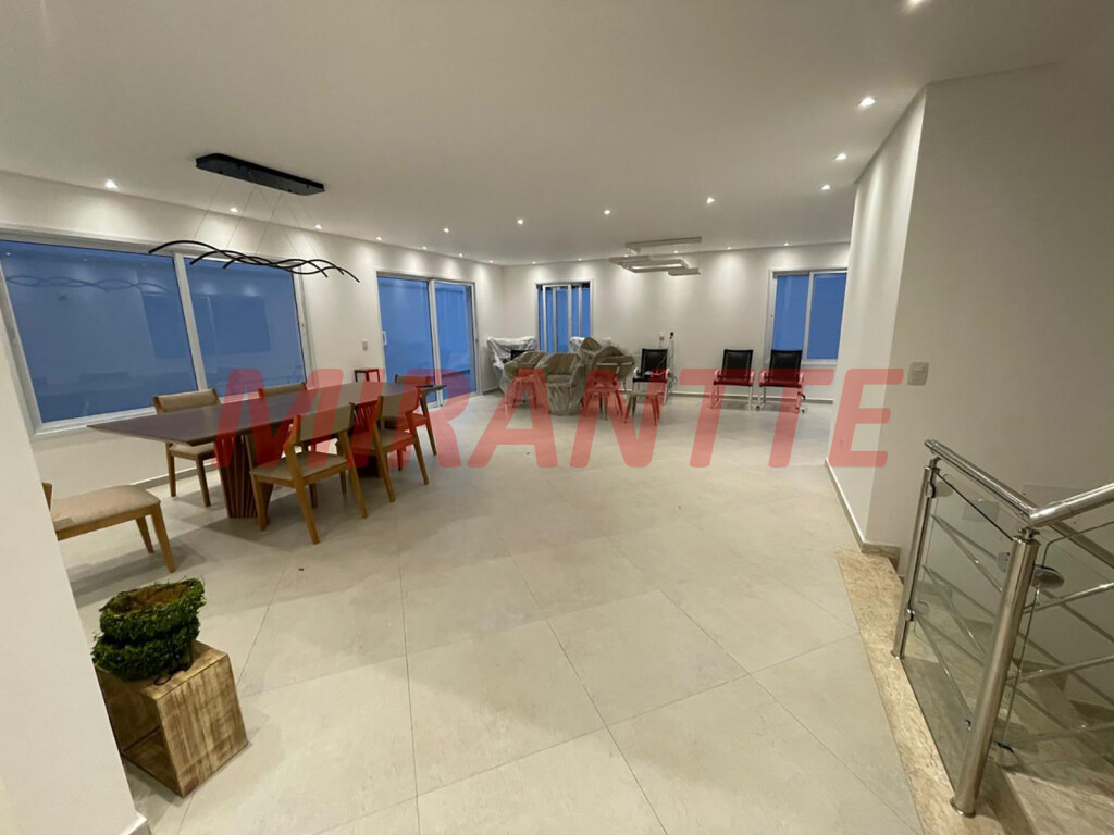 Sobrado de 323m² com 3 quartos em Vila Albertina