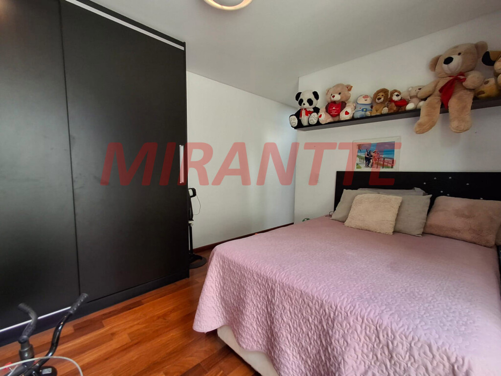 Sobrado de 418m² com 4 quartos em Jardim São Bento