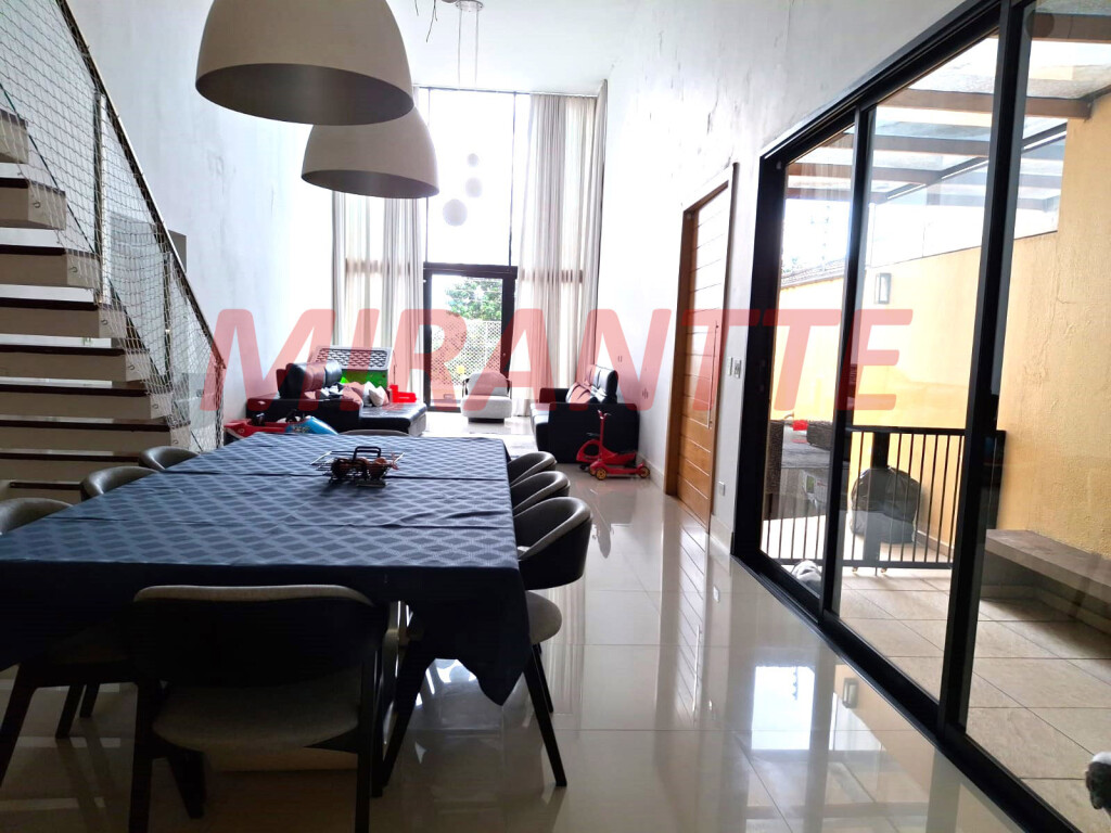 Sobrado de 418m² com 4 quartos em Jardim São Bento