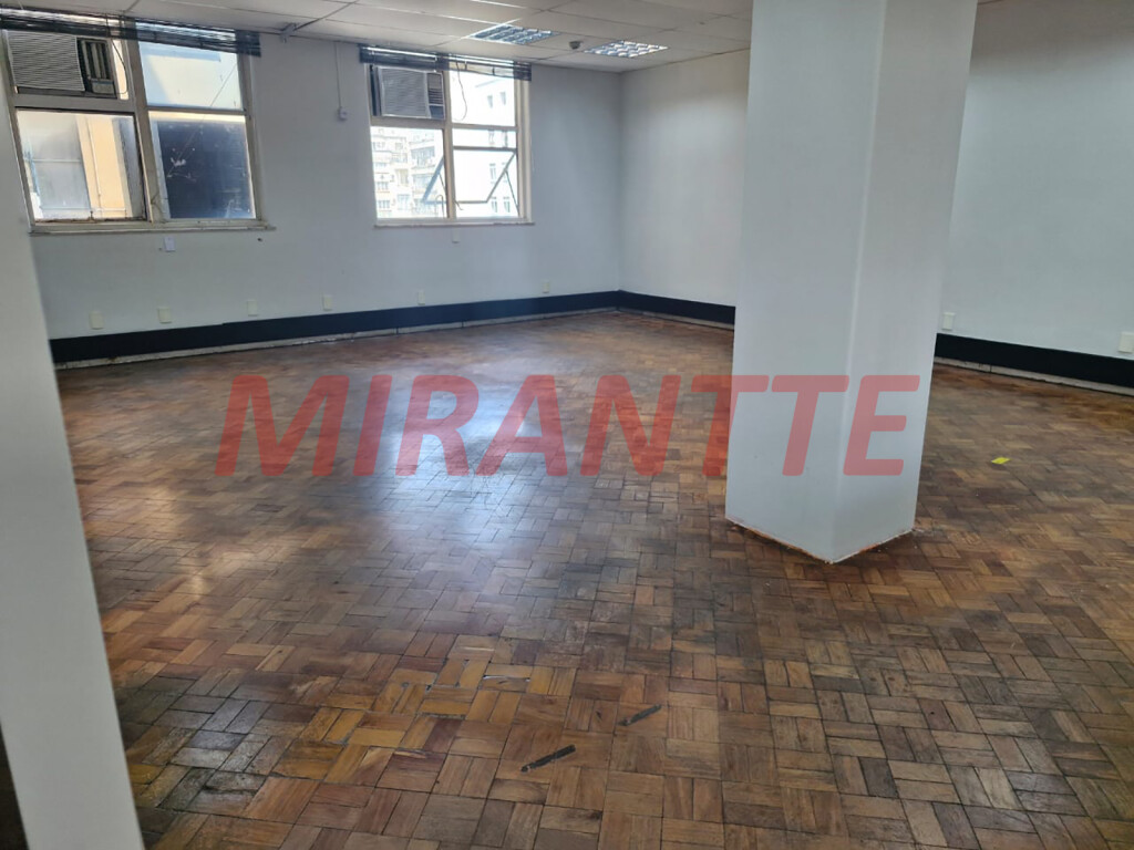 Conjunto comercial de 288m² em República