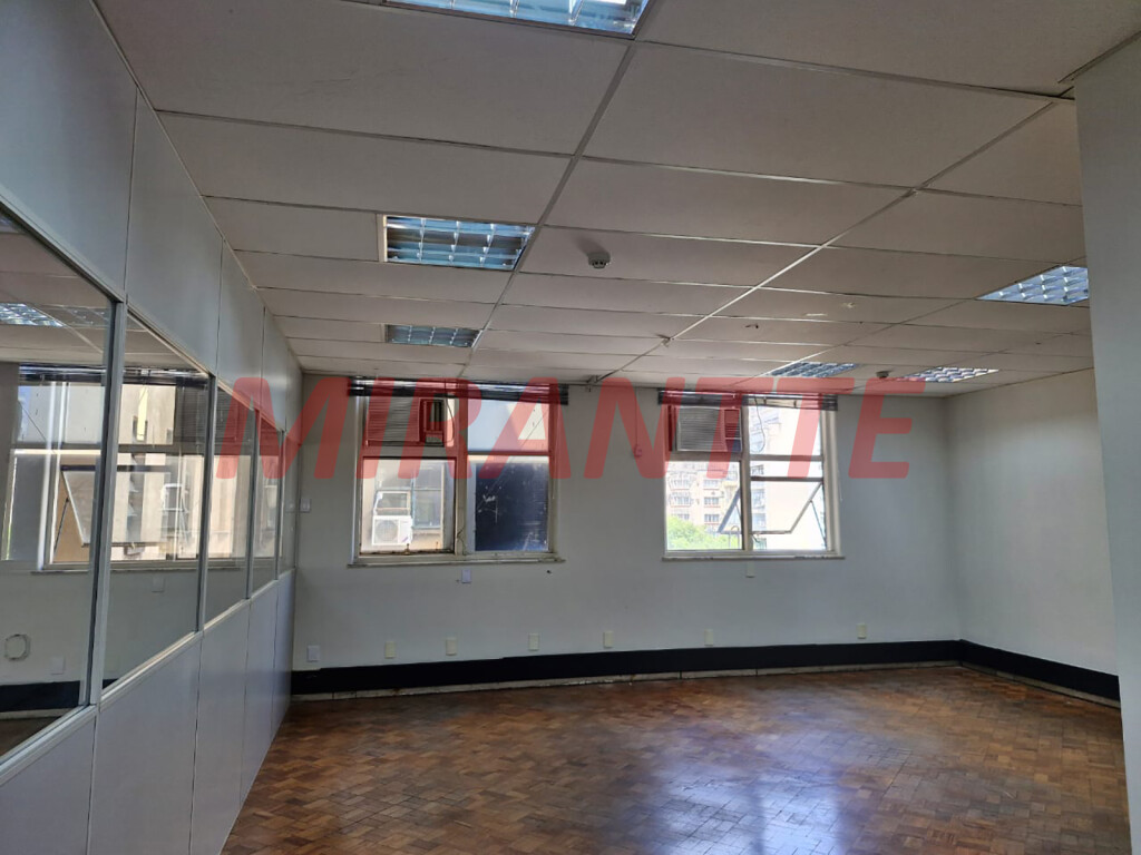 Conjunto comercial de 288m² em República
