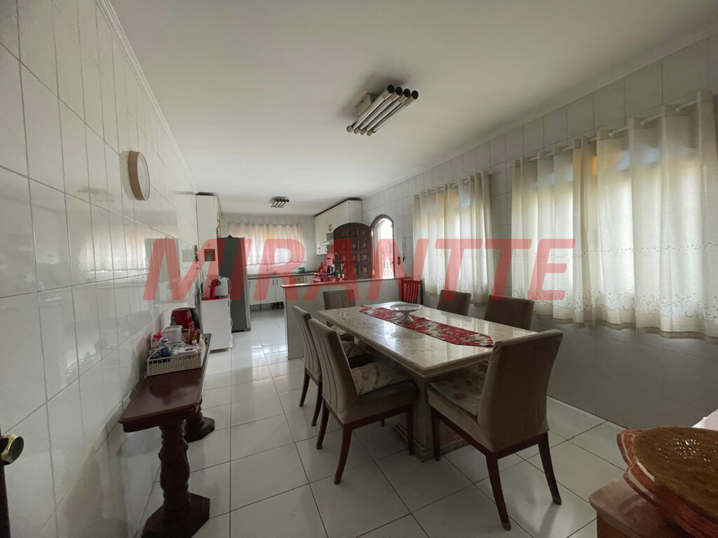 Sobrado de 255m² com 3 quartos em Jardim São Paulo(Zona Norte)