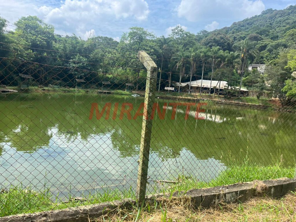 ChÁcara com 2 quartos em Juqueri-Mirim