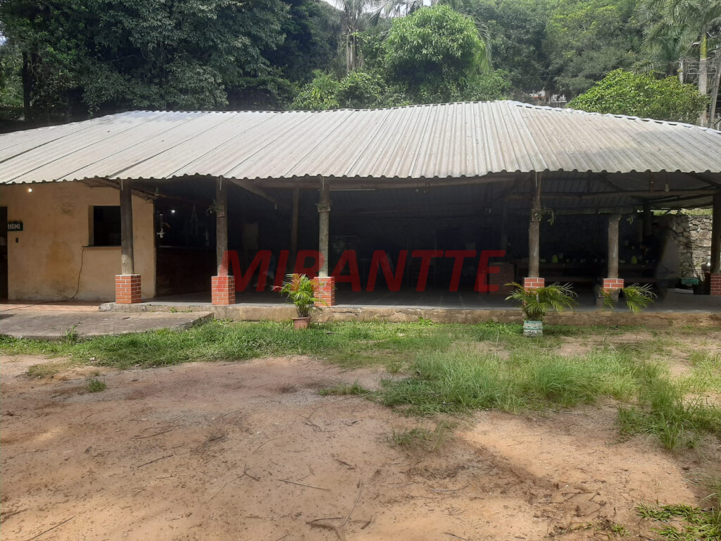 ChÁcara com 2 quartos em Juqueri-Mirim