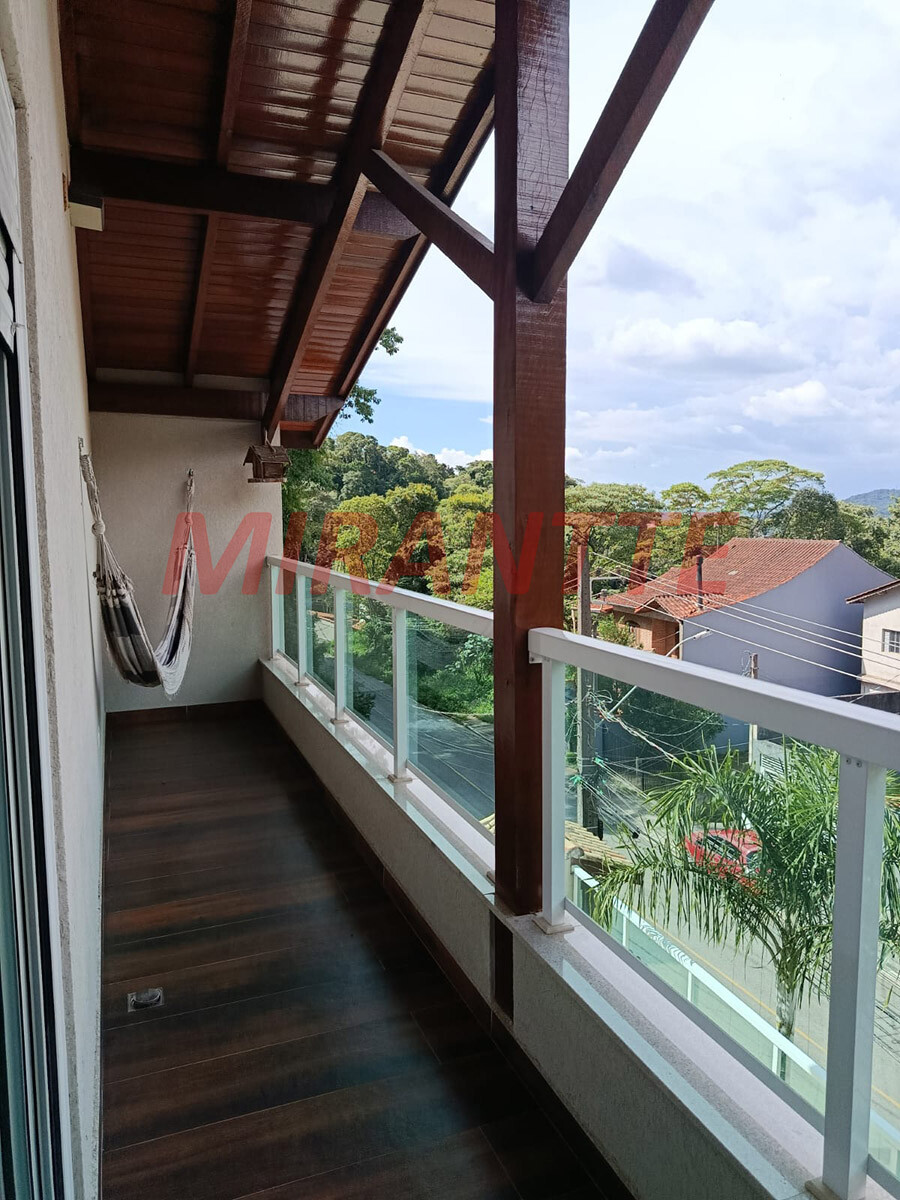 Sobrado de 2021m² em Serra Da Cantareira