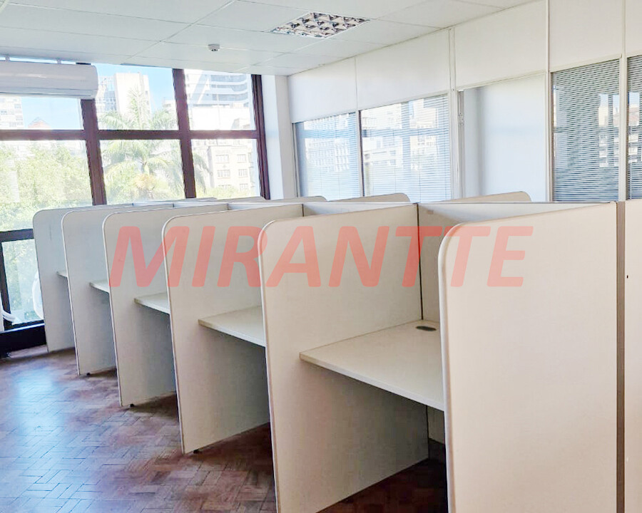 Conjunto comercial de 212m² em República
