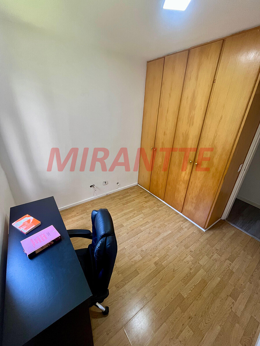 Apartamento de 79m² com 3 quartos em Barro Branco