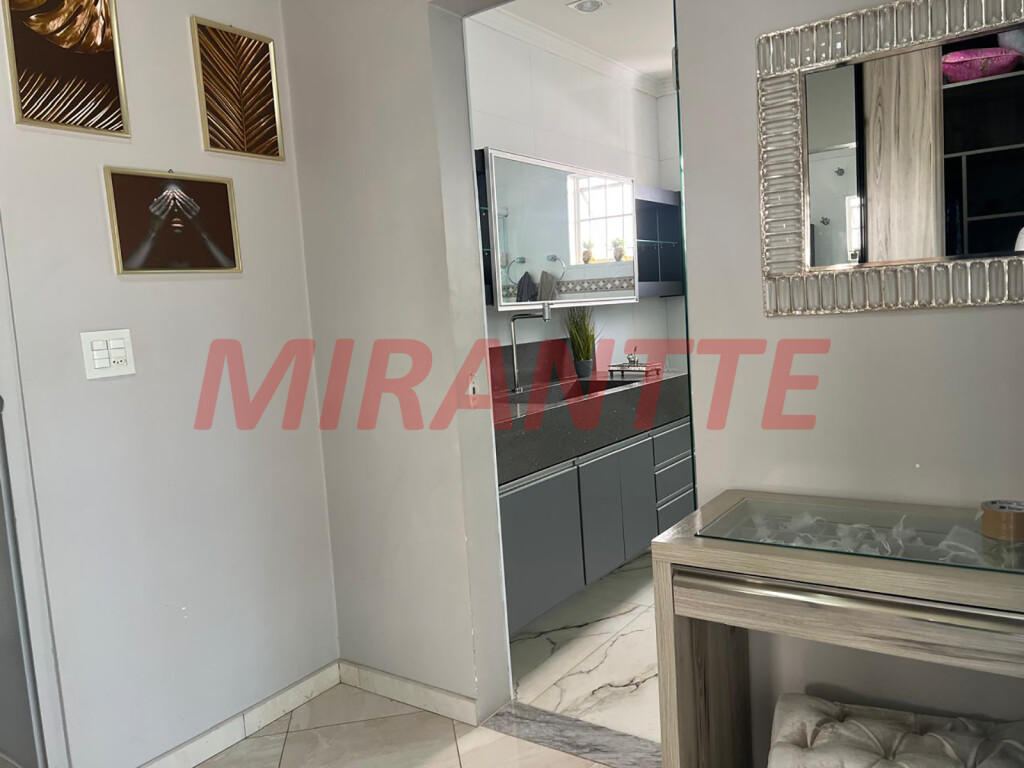 Sobrado de 220m² com 3 quartos em Tremembe