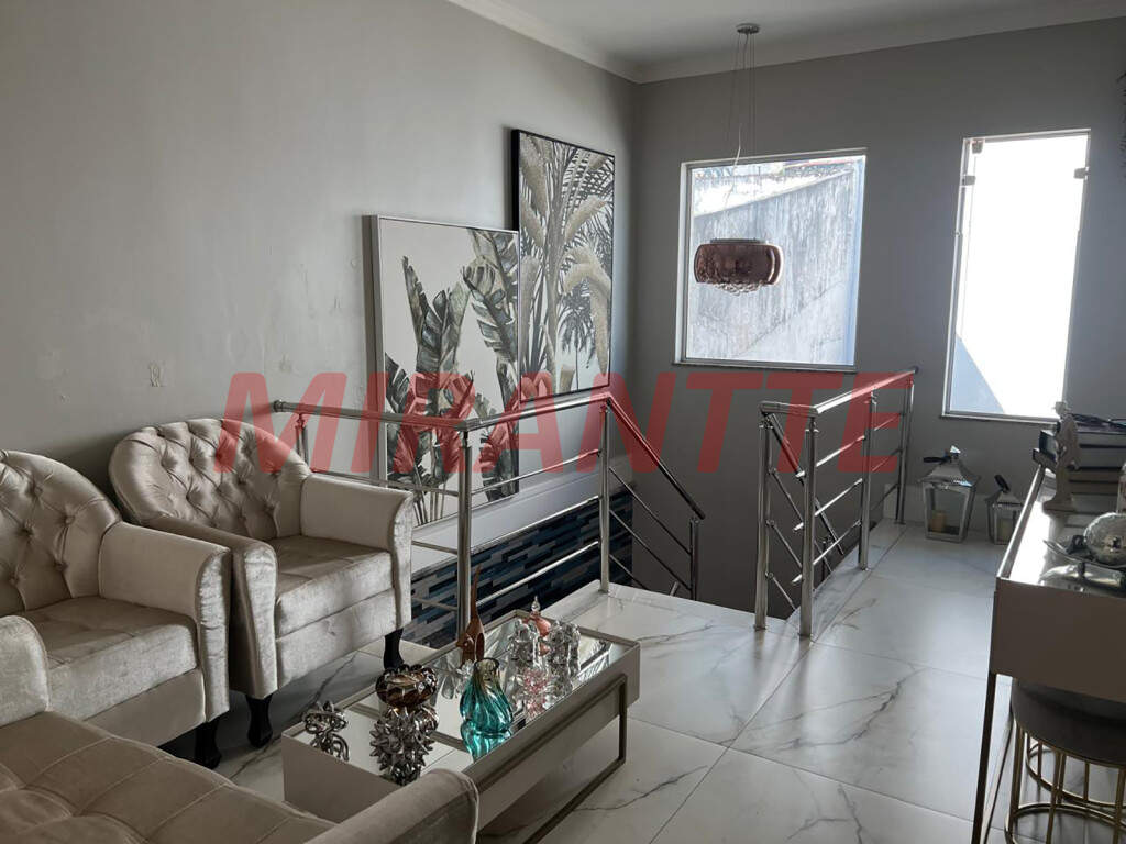 Sobrado de 220m² com 3 quartos em Tremembe