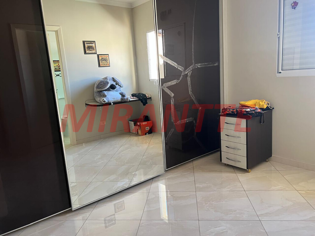 Sobrado de 220m² com 3 quartos em Tremembe
