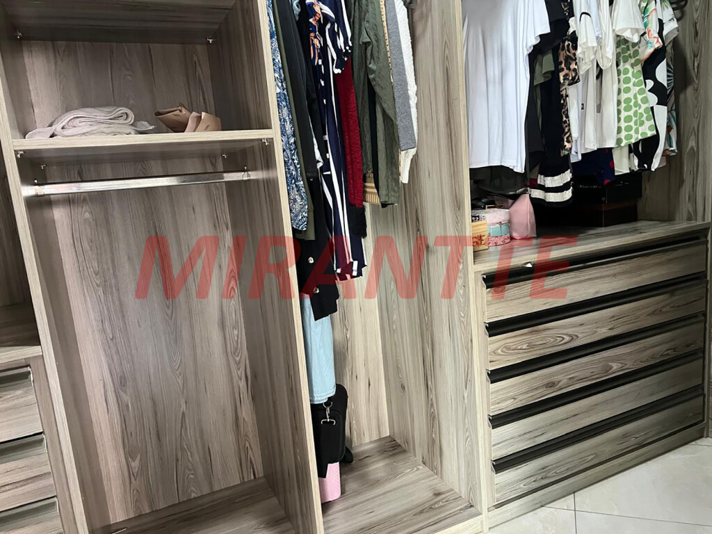 Sobrado de 220m² com 3 quartos em Tremembe