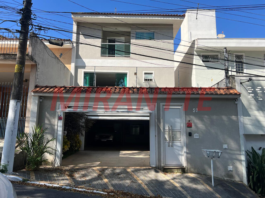Sobrado de 220m² com 3 quartos em Tremembe