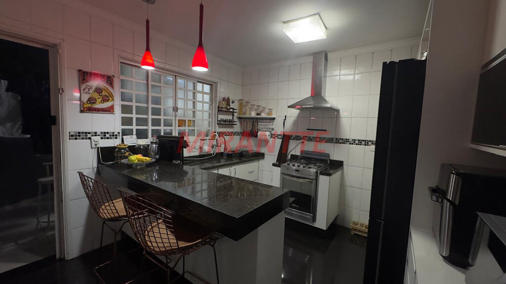 Sobrado de 72m² com 2 quartos em Parada Inglesa