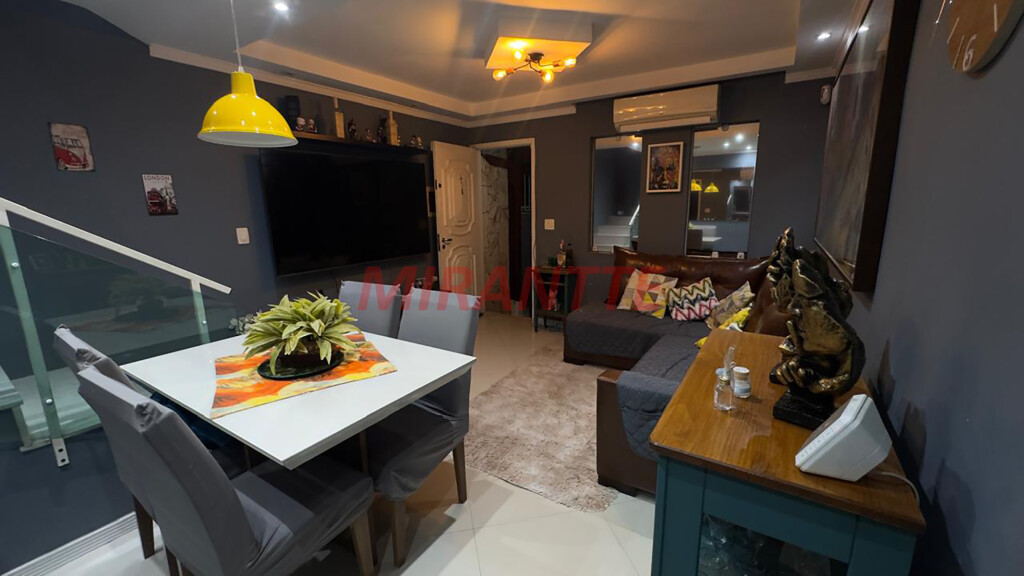 Sobrado de 72m² com 2 quartos em Parada Inglesa