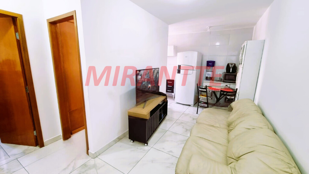 Apartamento de 38m² com 2 quartos em Jardim Brasil