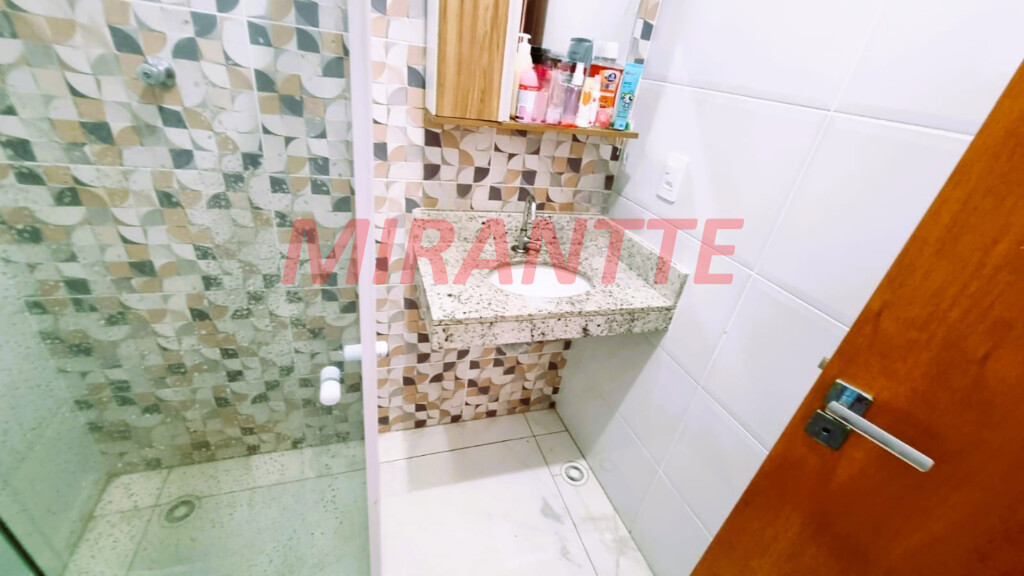 Apartamento de 38m² com 2 quartos em Jardim Brasil