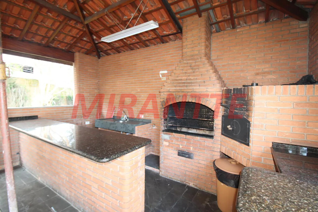 Apartamento de 55m² com 2 quartos em Vila Pita