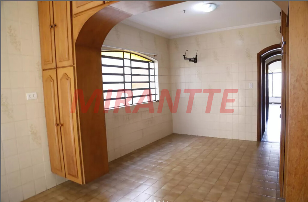 Sobrado de 161m² com 3 quartos em Jardim Felicidade