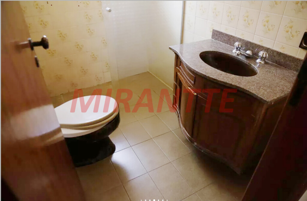 Sobrado de 161m² com 3 quartos em Jardim Felicidade