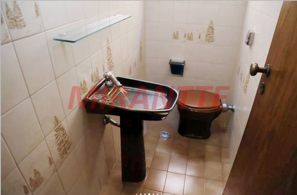 Sobrado de 161m² com 3 quartos em Jardim Felicidade
