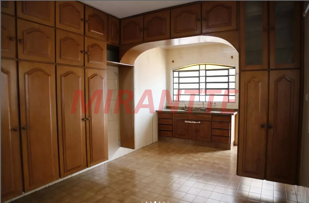 Sobrado de 161m² com 3 quartos em Jardim Felicidade