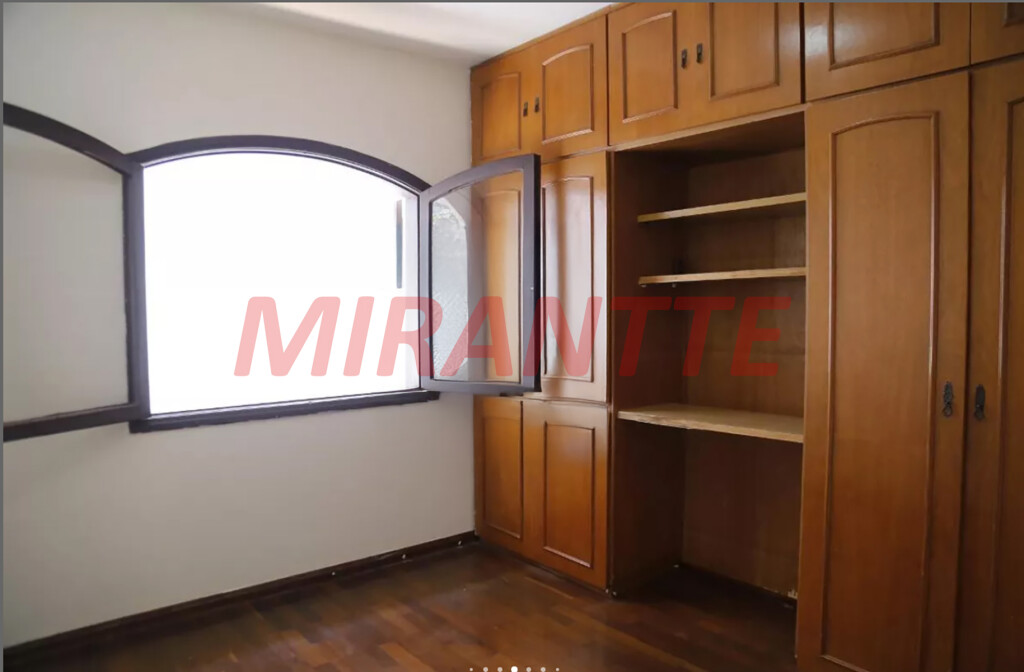 Sobrado de 161m² com 3 quartos em Jardim Felicidade