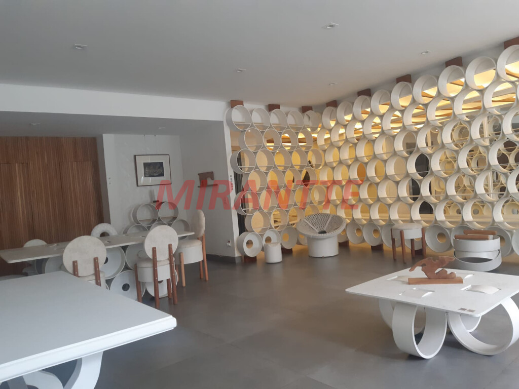 Apartamento de 85m² com 3 quartos em Itaim Bibi