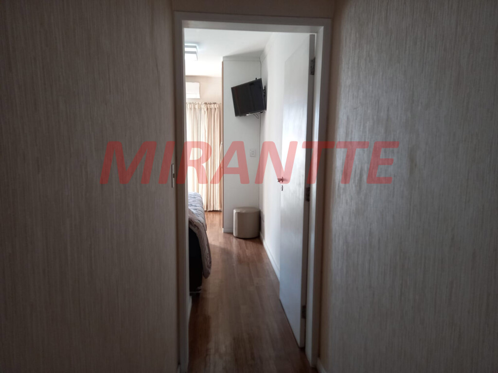 Sobrado de 2010m² com 3 quartos em Vila Constança