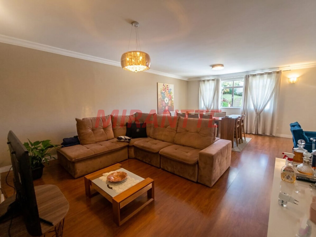 Sobrado de 233m² com 3 quartos em Lauzane Paulista