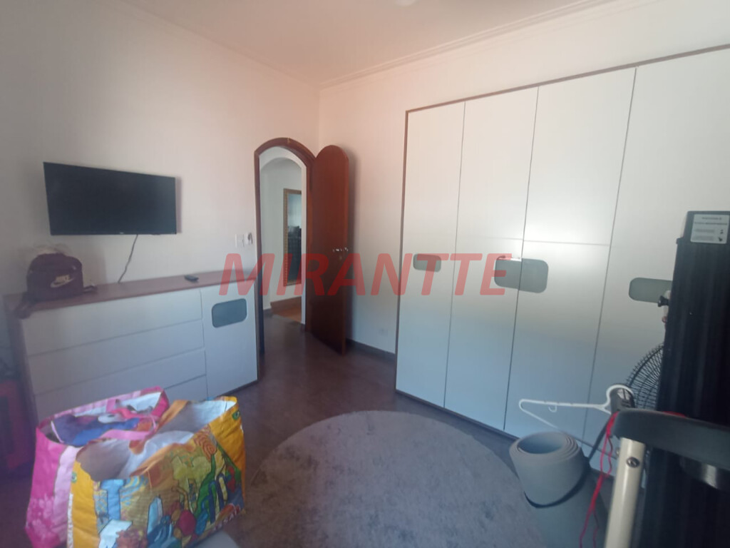 Sobrado de 233m² com 3 quartos em Lauzane Paulista