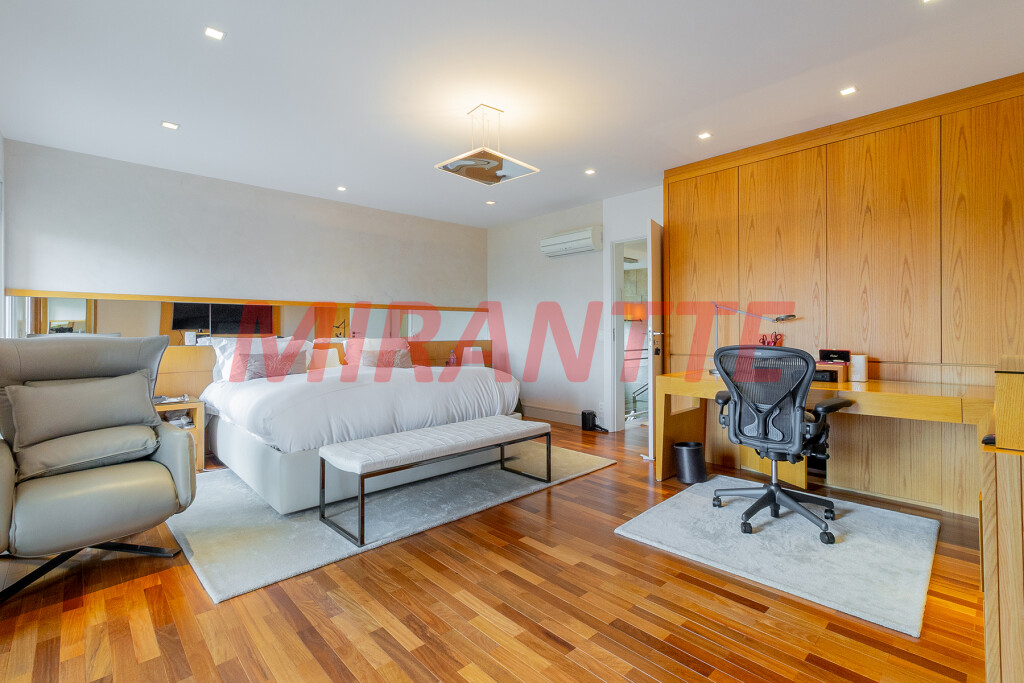 Apartamento de 278m² com 4 quartos em Perdizes